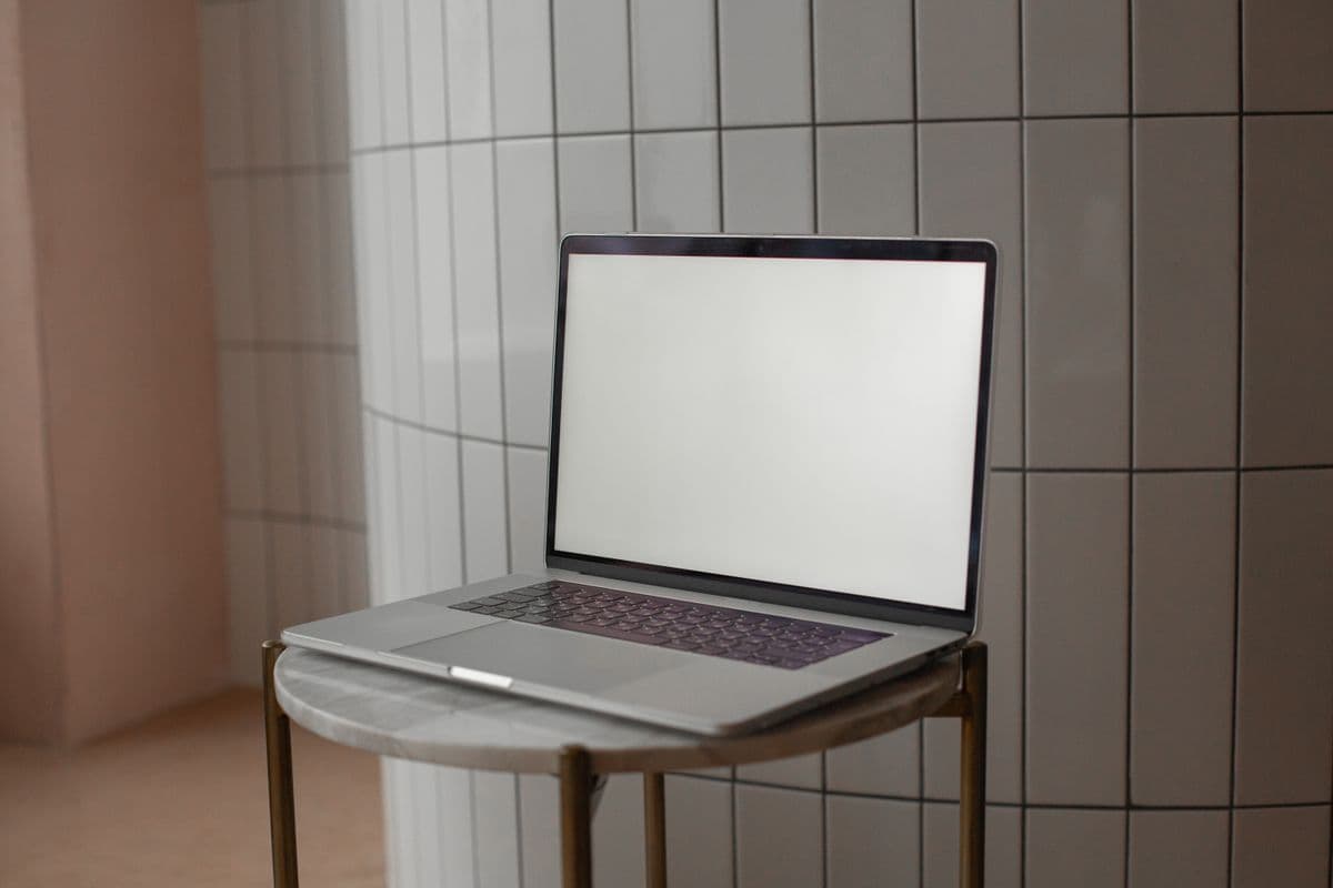 Looking for a CSS/(x)HTML Developer